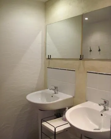 Nocleg ze śniadaniem Le Ribet 3*