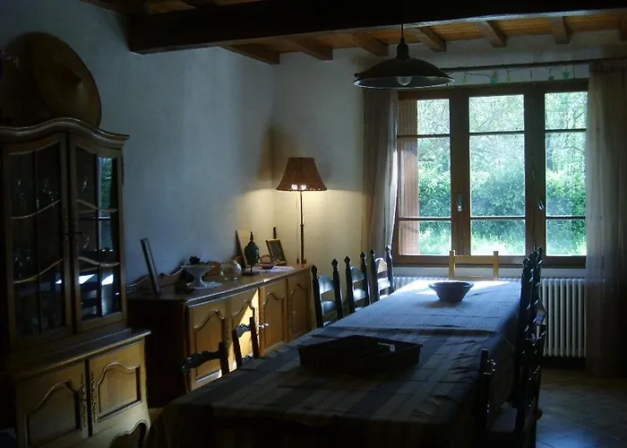 Le Ribet Frühstückspension Lempaut